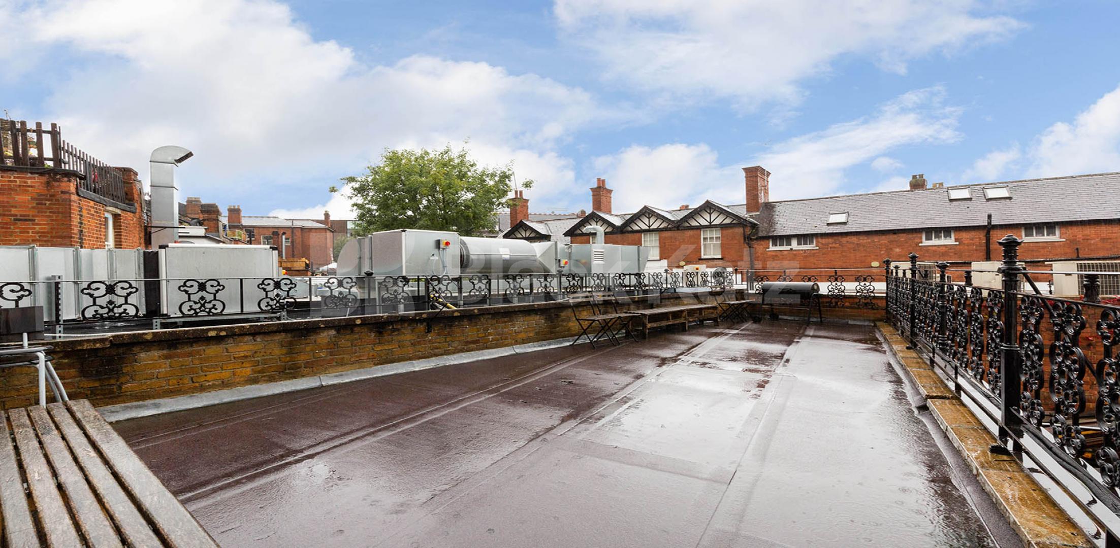 Spacious two double bedroom property in the heart of vibrant Crouch End  Park Road, Crouch End